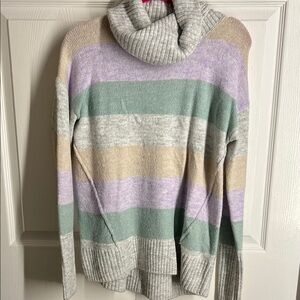 GAP Multicolor Striped Women's Sweater